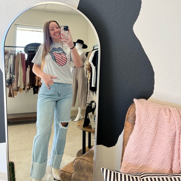 Meet your Posher, Kylee - Picture 1 of 1